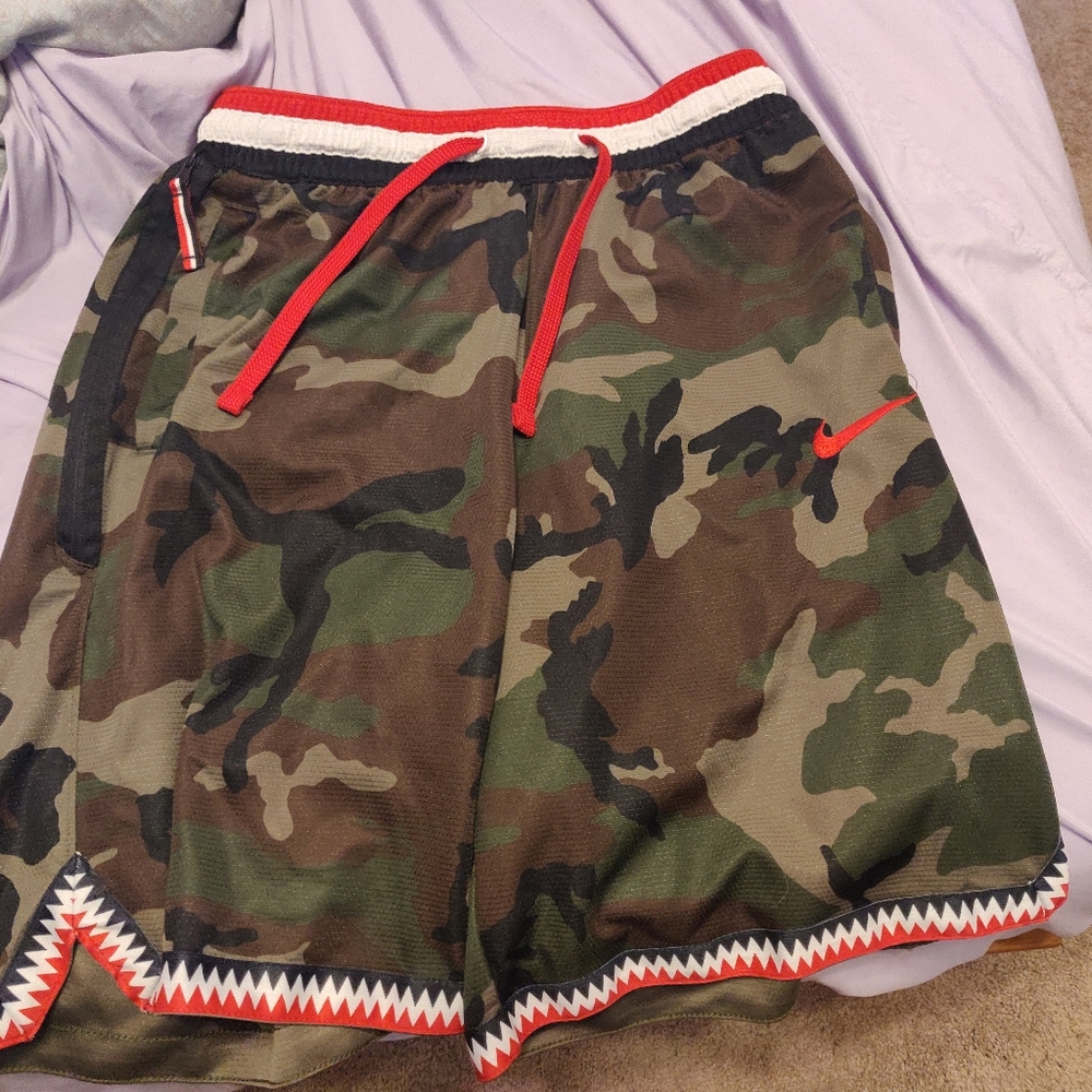 Nike DNA Shorts Camo
